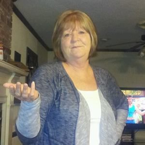 Meet your Posher, Carolyn